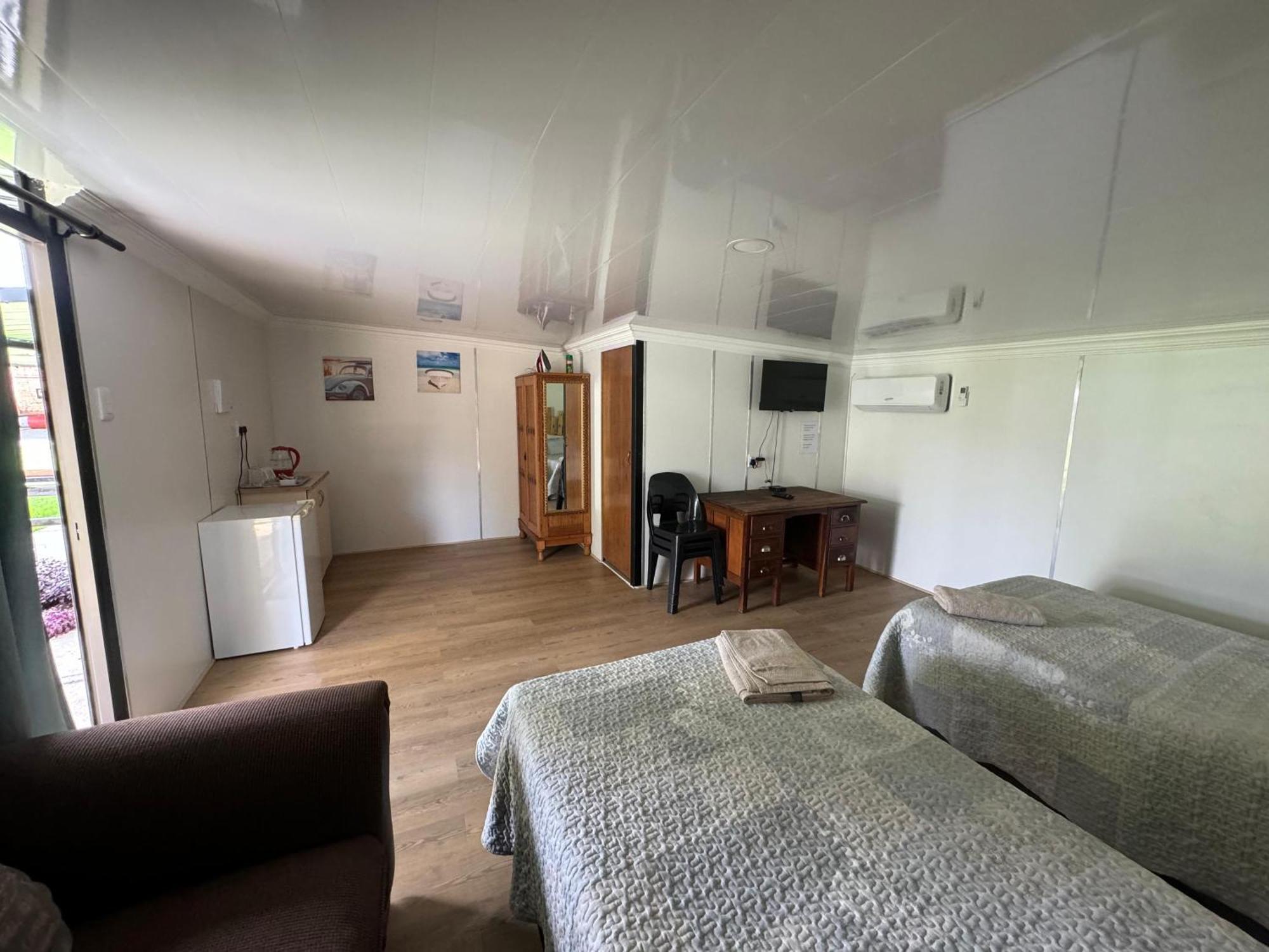 The Lighthouse Guesthouse Велком Екстериор снимка